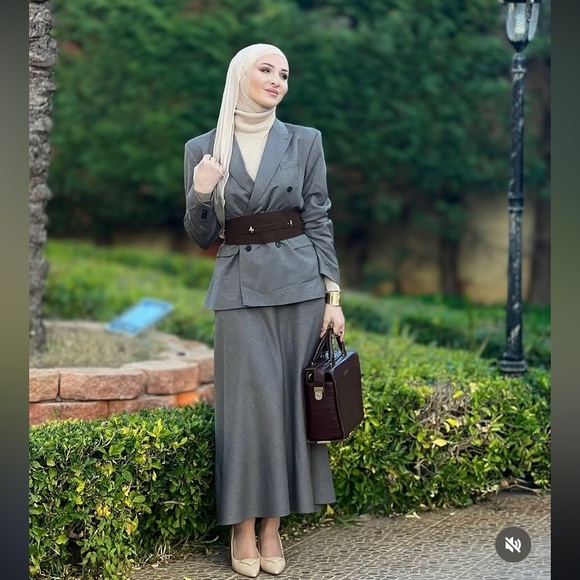 ZARA WOOL BIAS SKIRT ZW COLLECTION - Picture 2 of 14